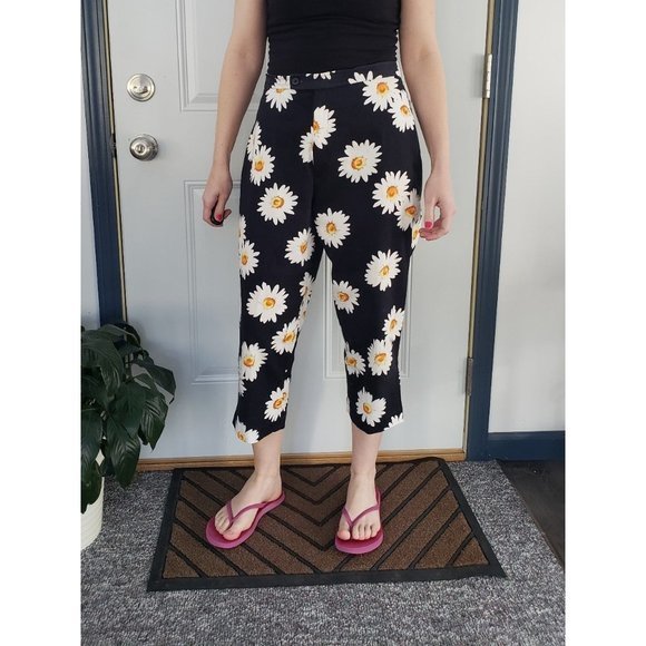90s/Y2K Daisy‎ Capris - Picture 1 of 4